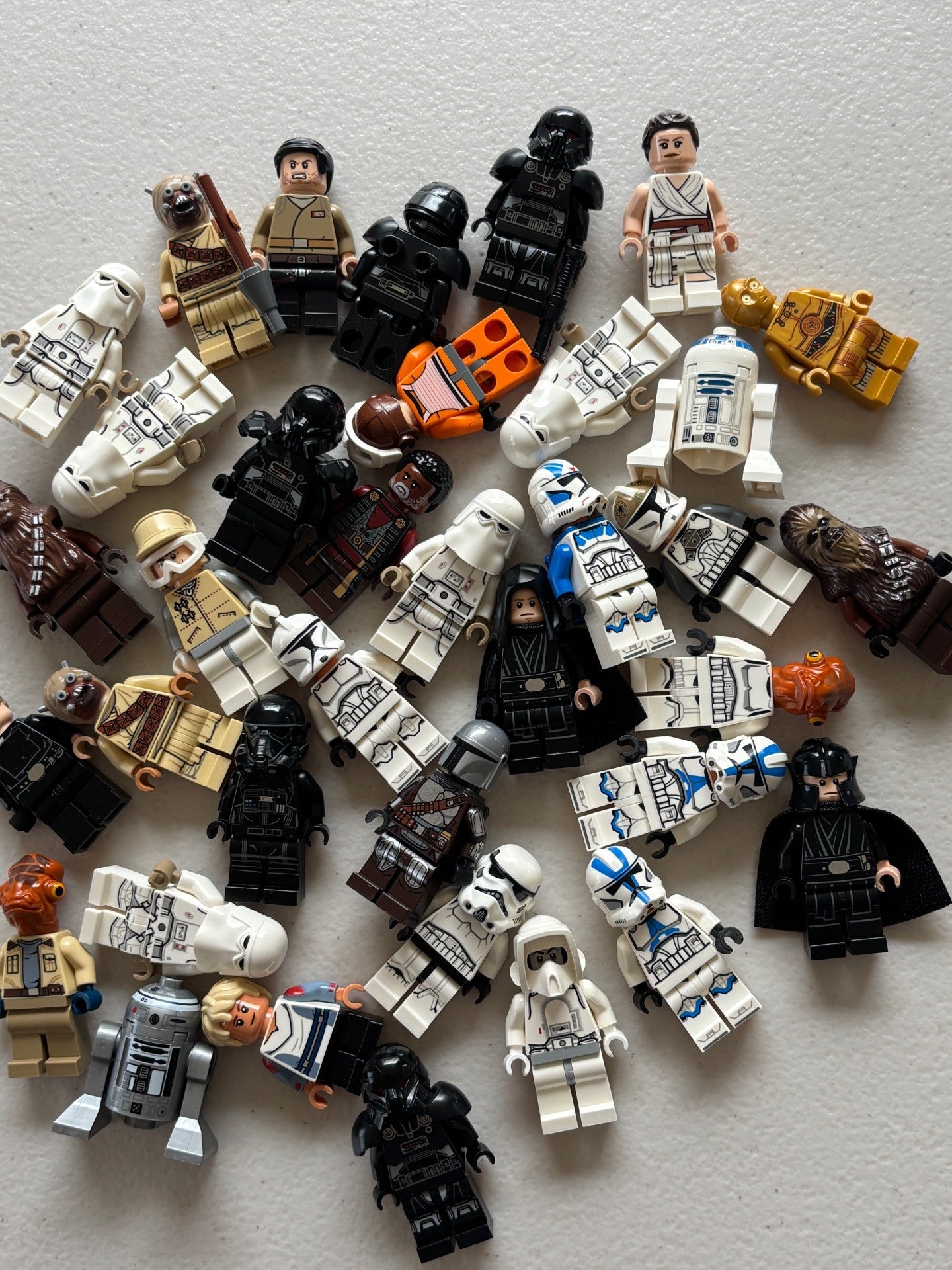 LEGO Lot of 5 Star Wars Minifigures Mystery Random Varity Great!!