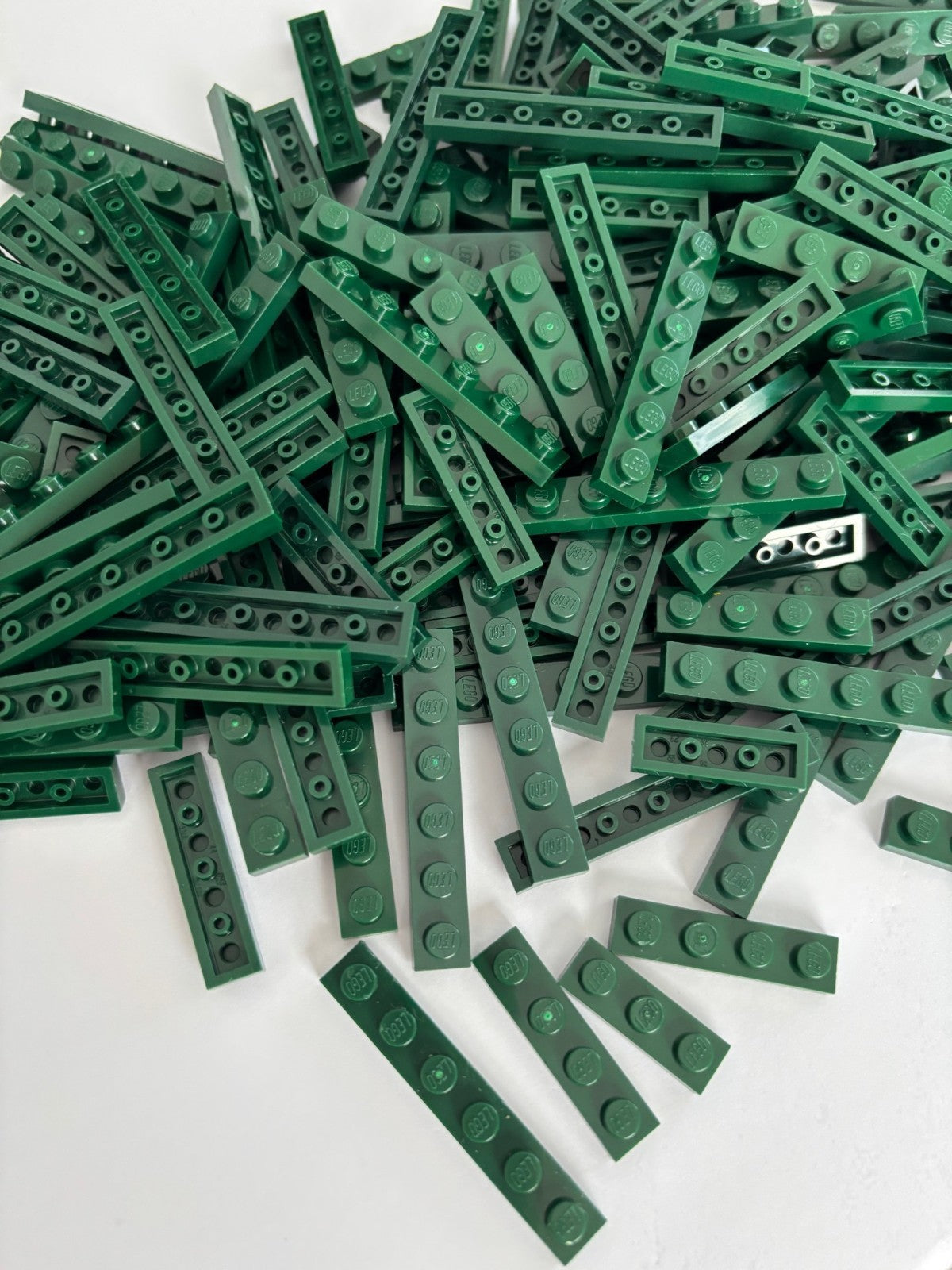 SHIPS FREE!! LEGO LOT OF 50 DARK GREEN BIG PLATE PLATES 1X3 1X4 1X6 PARTS