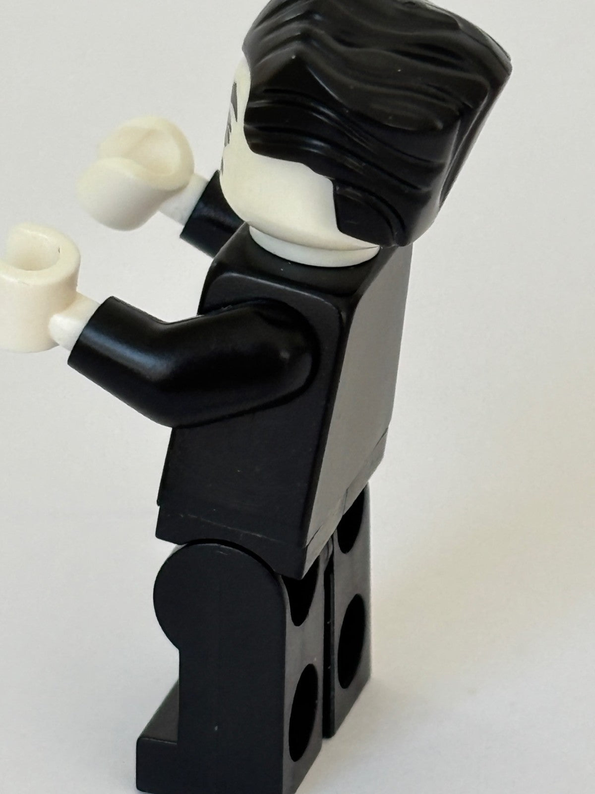 LEGO Vampire Minifigure Series 2 Collectible 8684 with a Black Coffin and Bat