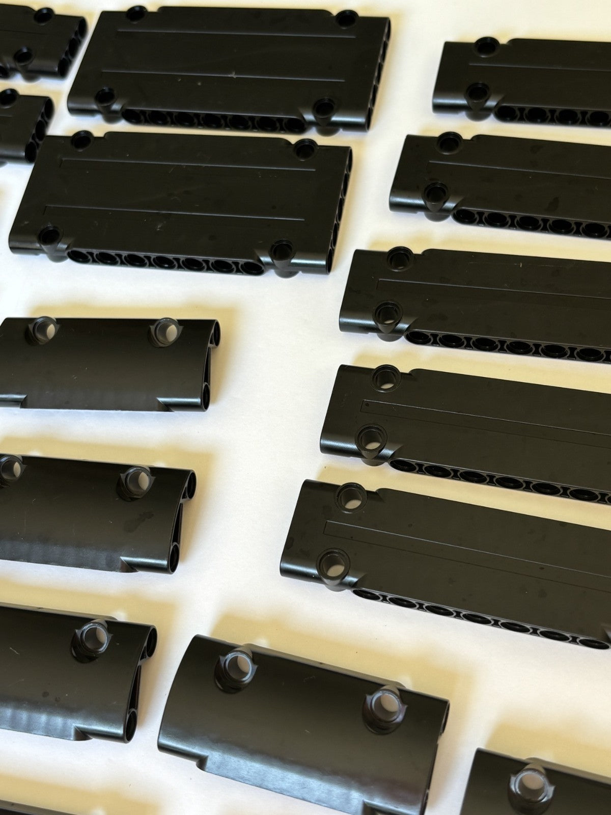 LEGO Technic Lot of 39 Technic Panel Plate & More 24119 15458 64782 39793 (C)