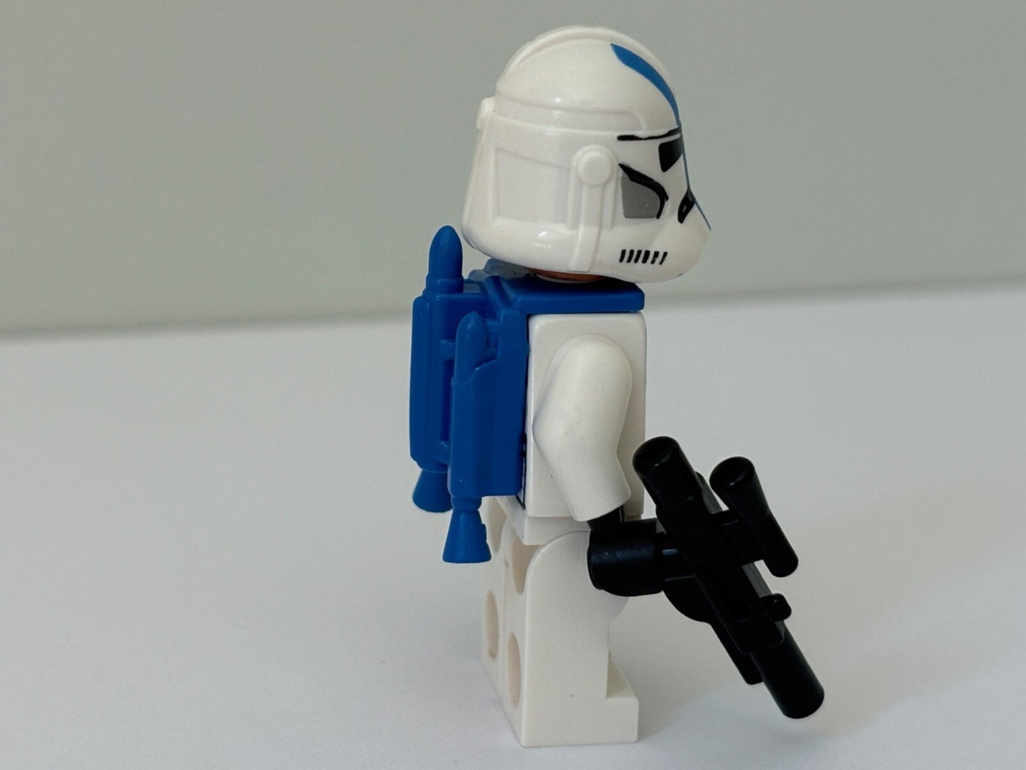 LEGO Star Wars Clone Wars 501st Legion Clone Trooper Minifigure (75280) sw1094
