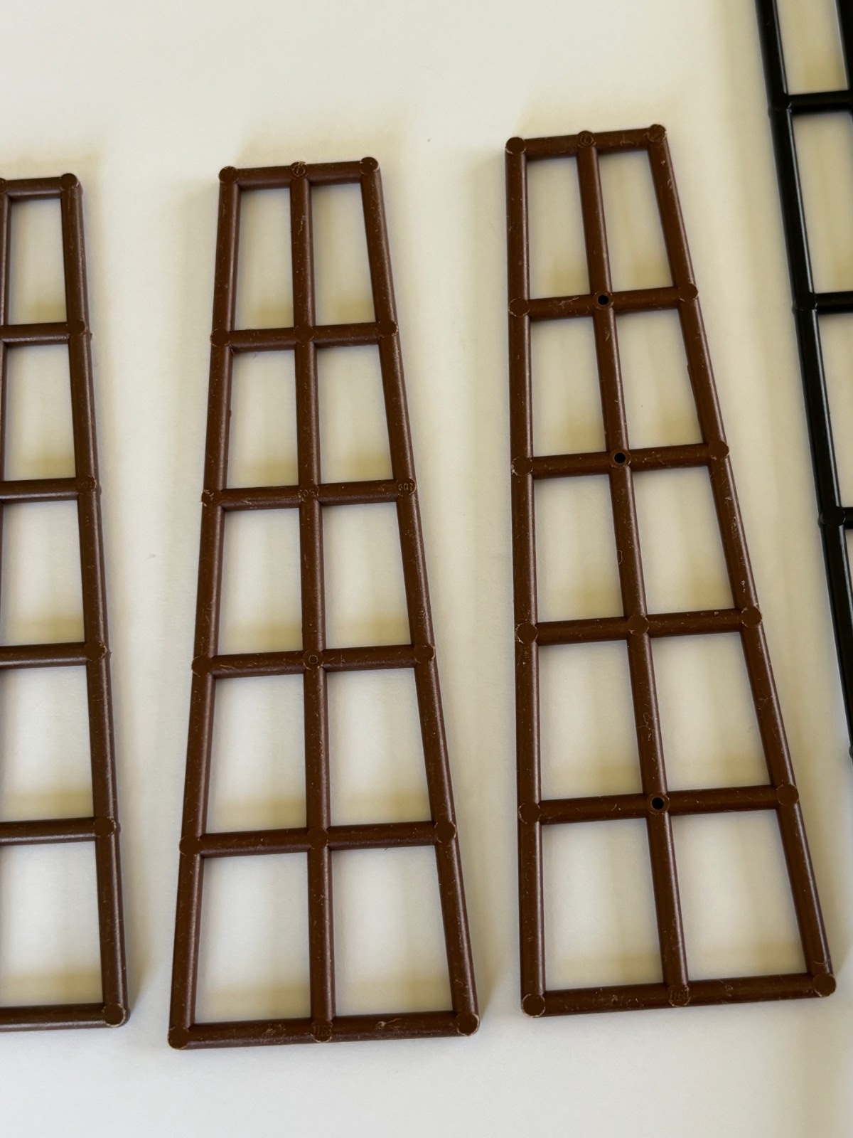 LEGO 3X Mast Rigging Short 16 x 5 Old Brown Boat Pirate Ship & 3X Black Long