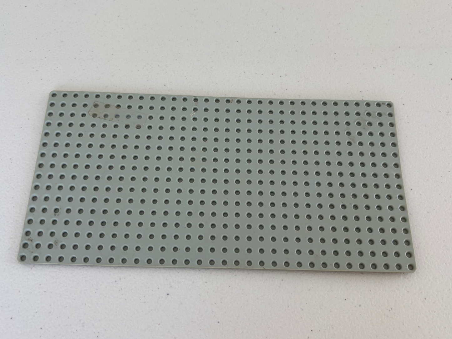 LEGO Vintage Thin Baseplate - Old Light Gray - 16x32 Stud - Rare