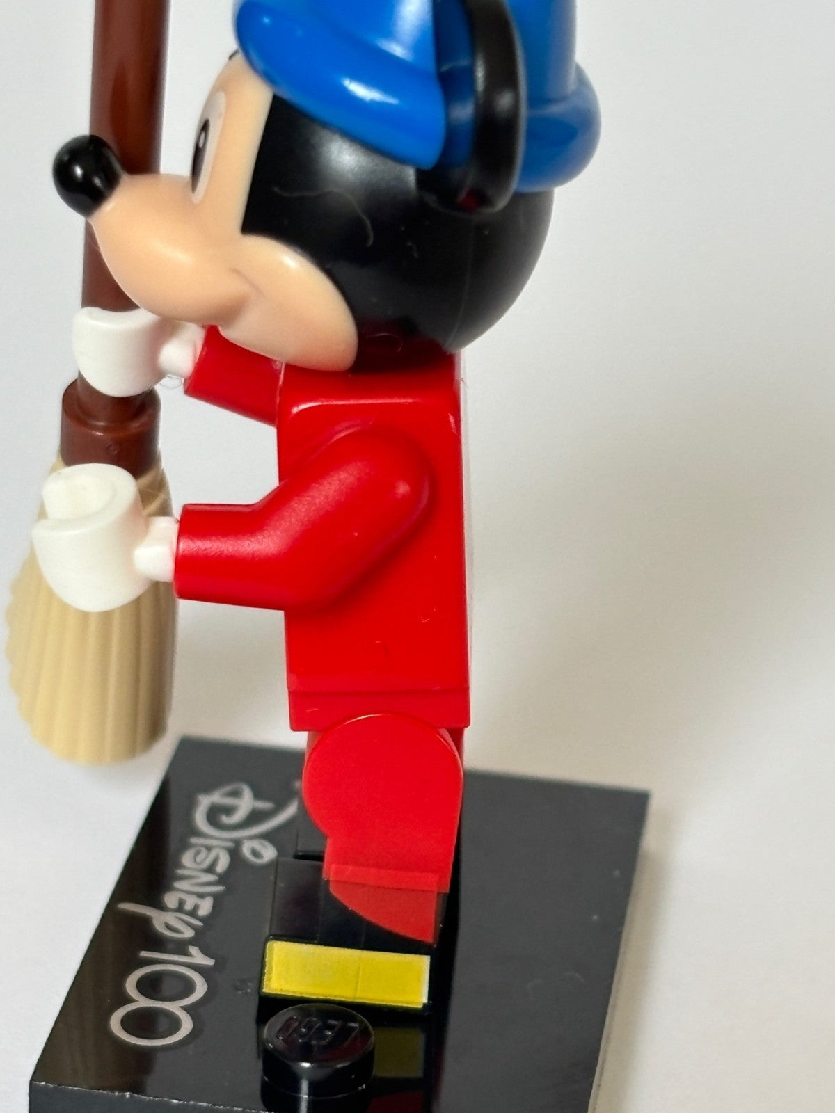 LEGO 71038 Disney 100 Minifigures Sorcerer's Apprentice Mickey Mouse