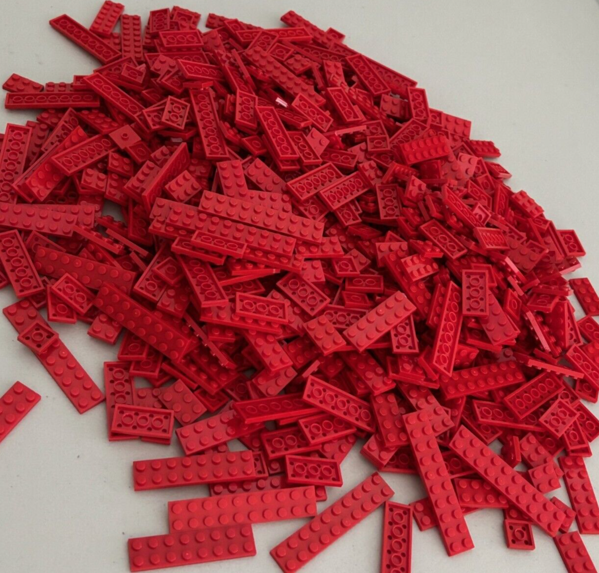 SHIPS FREE!! LEGO LOT OF 200 RED FLAT PLATE PLATES 2X3 2X4 2X6 2X8 2X10 etc 3034