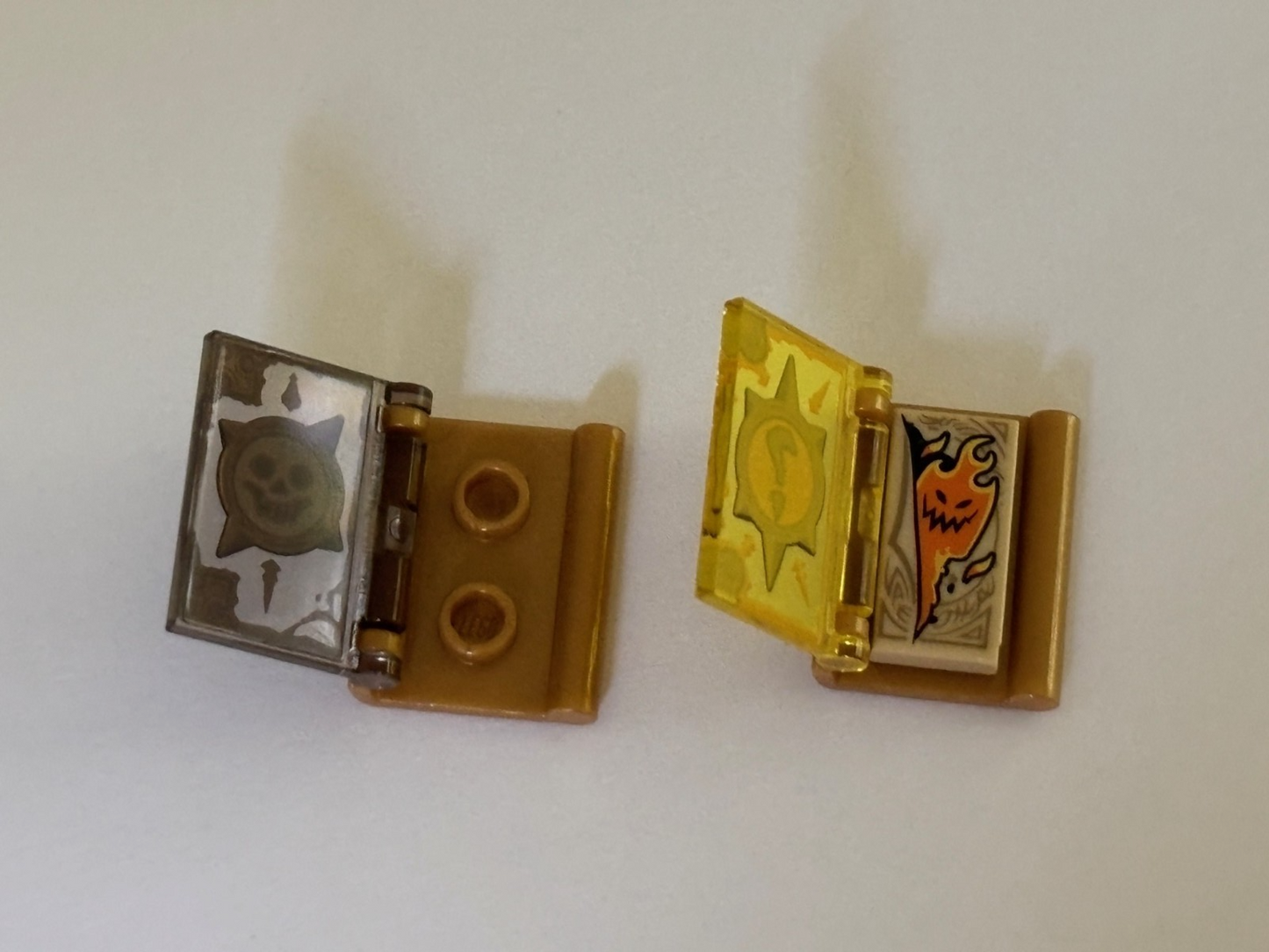 LEGO Mini Book of Chaos and Deception Monsters Nexo Knights Yellow 70314