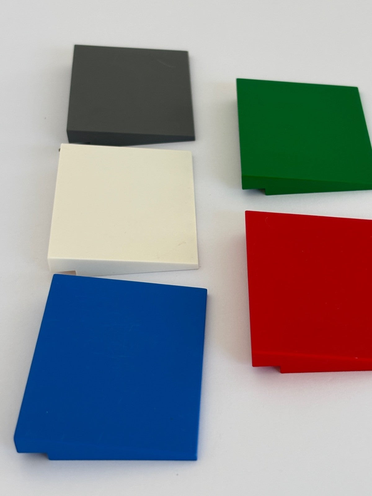 LEGO BULK LOT 5 SLOPE RAMP 10° 6X8 4515 MIXED COLORS GRAY BLUE RED GREEN WHITE