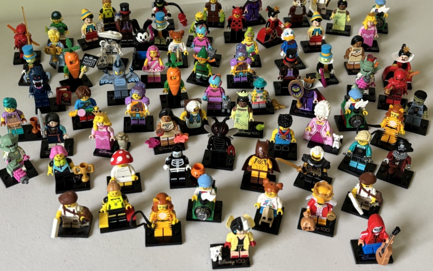 LEGO Collectible Minifigure Series Minifigure Lot of 3 Random Surprise Minifigs