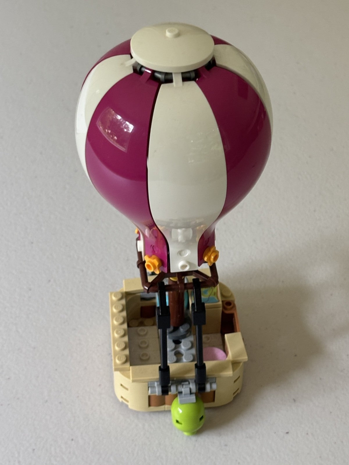 LEGO Friends Heartlake Hot Air Balloon as shown Only 41097 Pink White