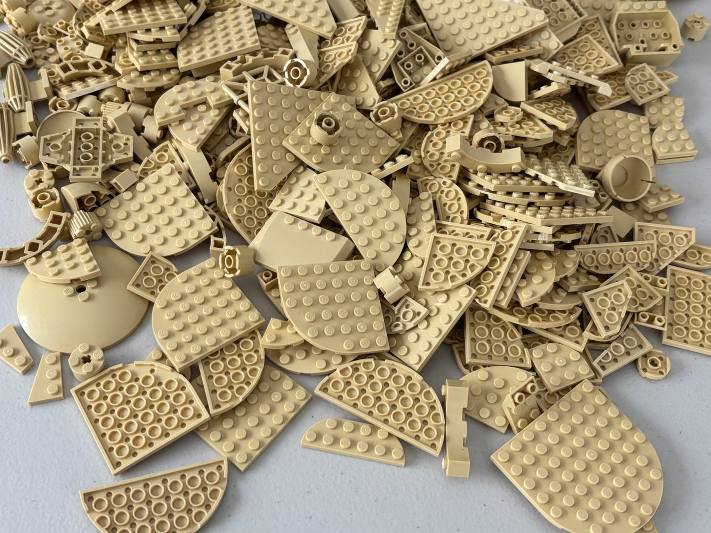SHIPS FREE!! LEGO BULK LOT 100 TAN WEDGE WING CORNER PLATES STAR WARS