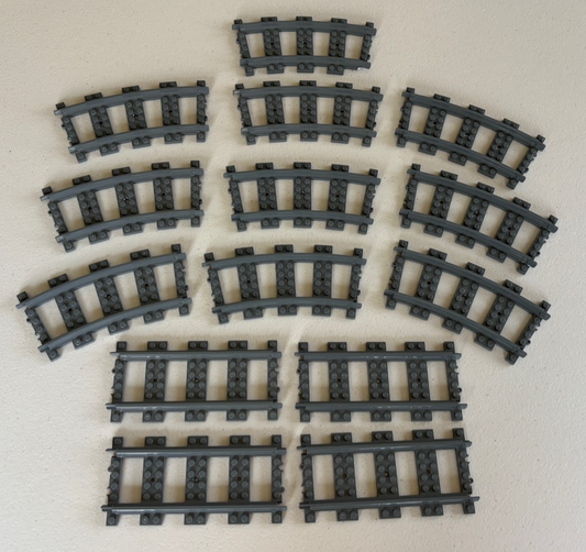 LEGO Train Tracks 10 pcs 53400 Curved + 4 pcs 17275 Straight Tracks Total of 14