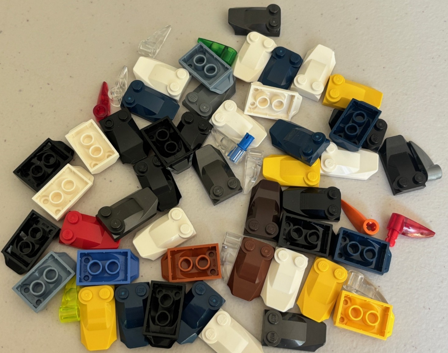 Lego Bionicle 1 x 3 Tooth with Axle Hole Part x346 & 47456 Lot of 58