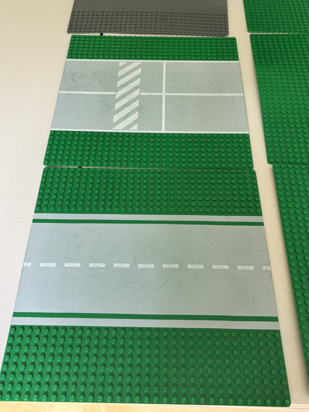 LEGO Lot of 11 3811 Green Blue Base Plate Baseplate 32x32 10" x 10 " inch READ