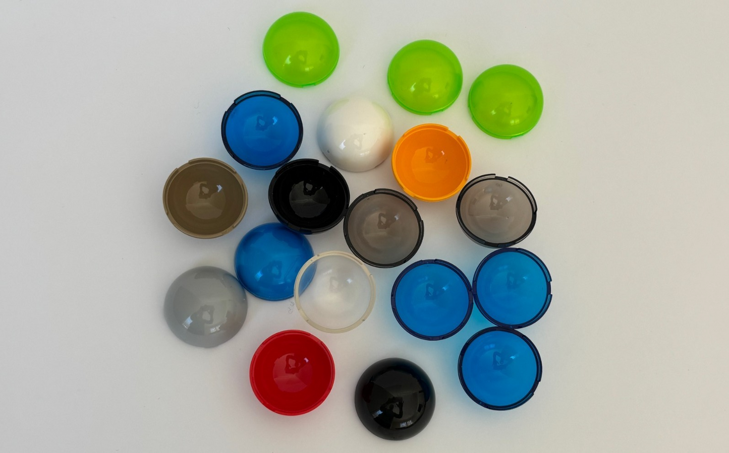 LEGO Lot of 18 Parts 86500 Cylinder Dome  Hemisphere 4x4