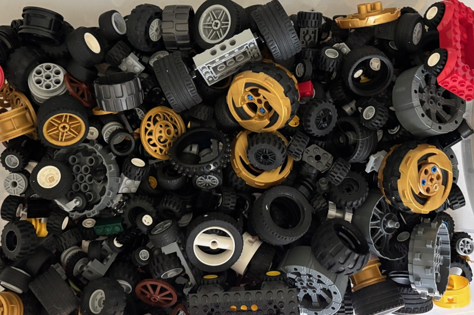LEGO HUGE LOT  2 lb !! Pounds of WHEELS TIRES etc Tire Wheel Axle