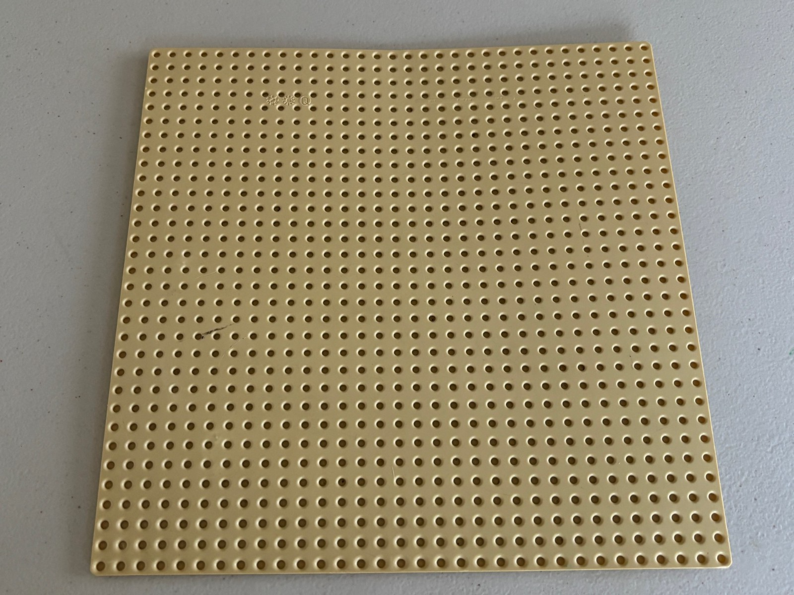 LEGO Tan 32x32 Baseplate Western Desert Sand Dirt 10699 10" x 10"