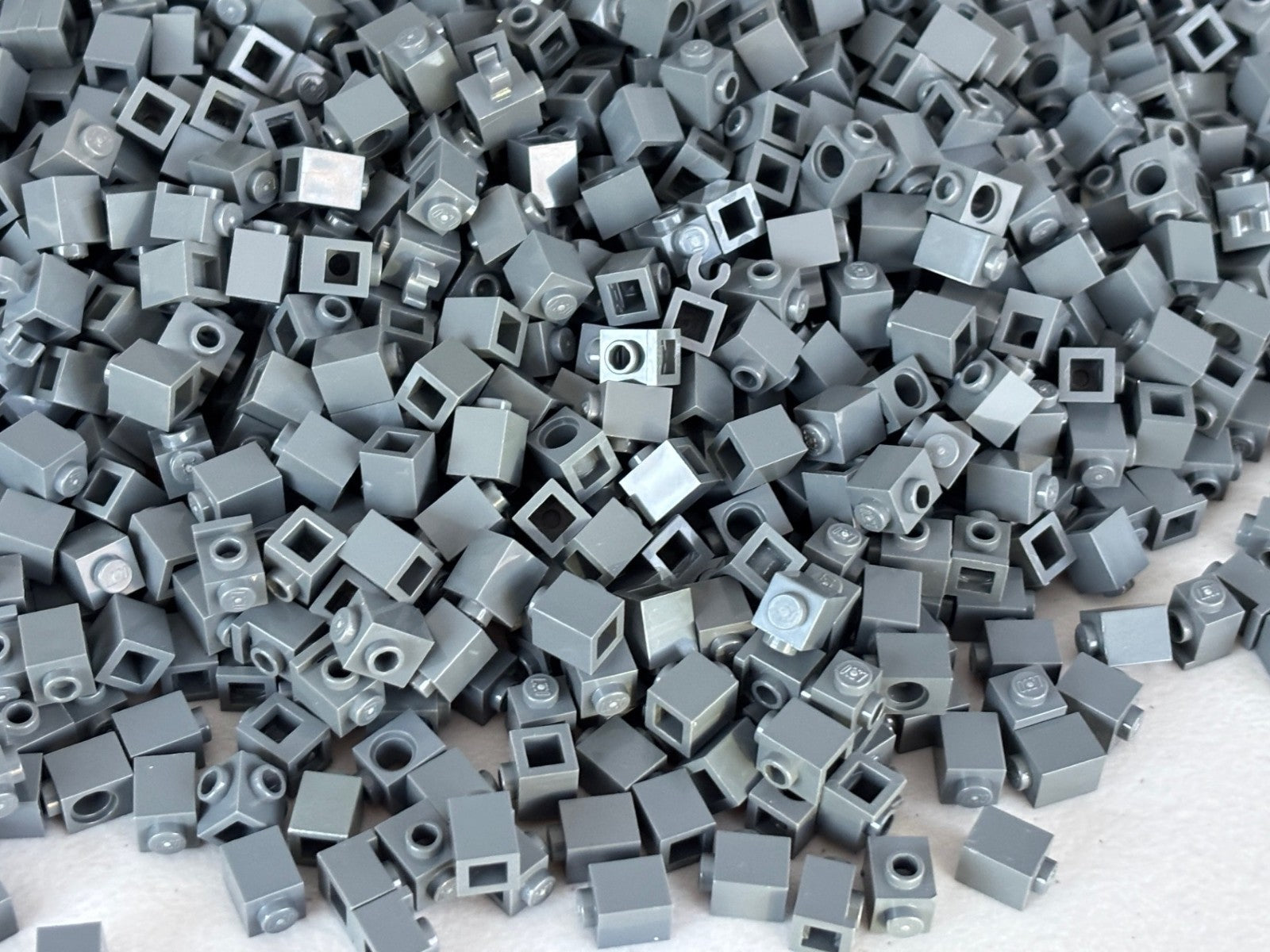 SHIPS FREE! LEGO HUGE LOT 200 DARK BLUISH GRAY 1x1 Brick Mixed type 1x1 Bricks