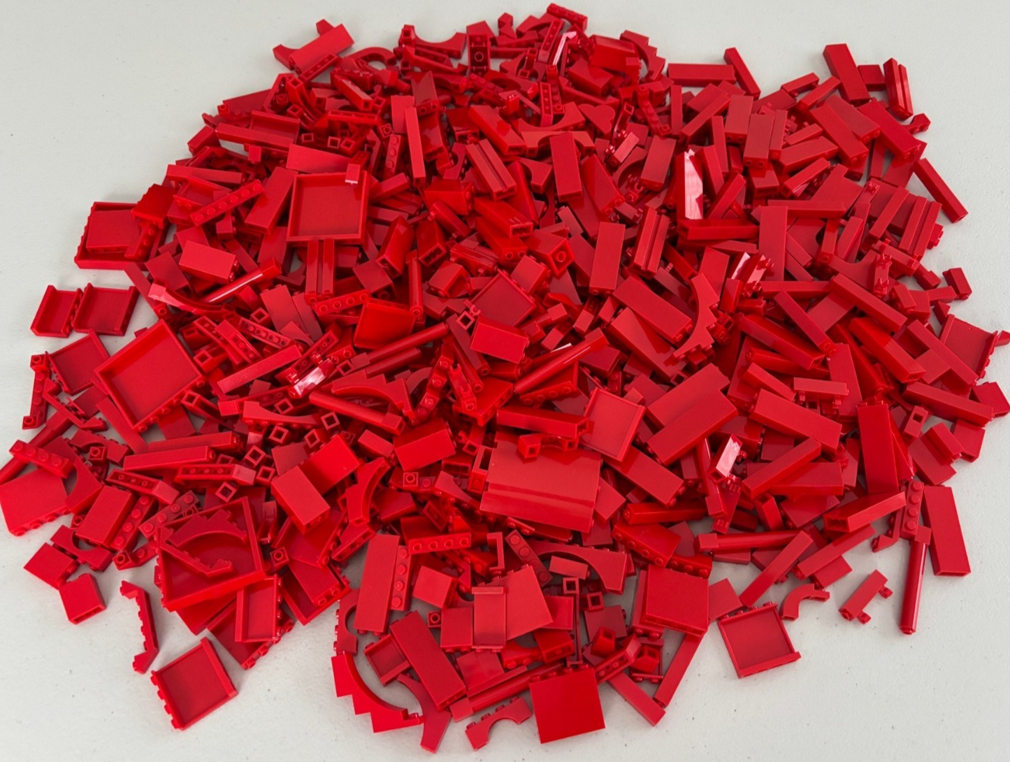 LEGO Lot of 50 RED Castle Random Mix Arches Walls Bricks Pillars