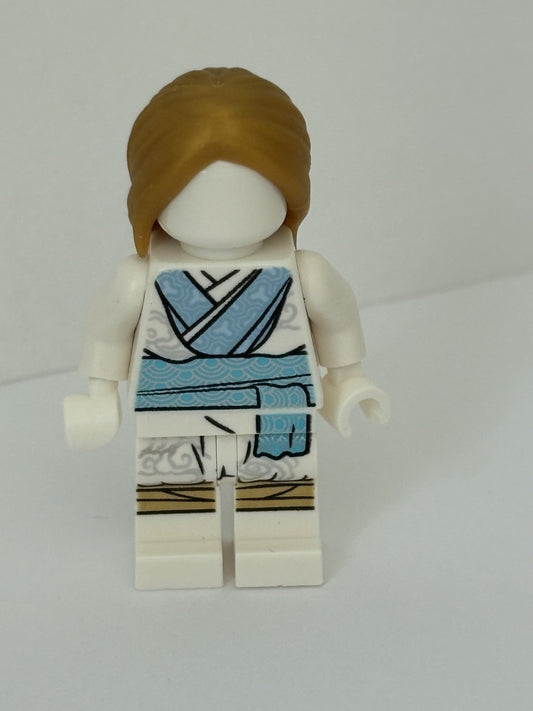 LEGO NINJAGO Master of the Mountain Princess Vania of Shintaro *Missing Head*
