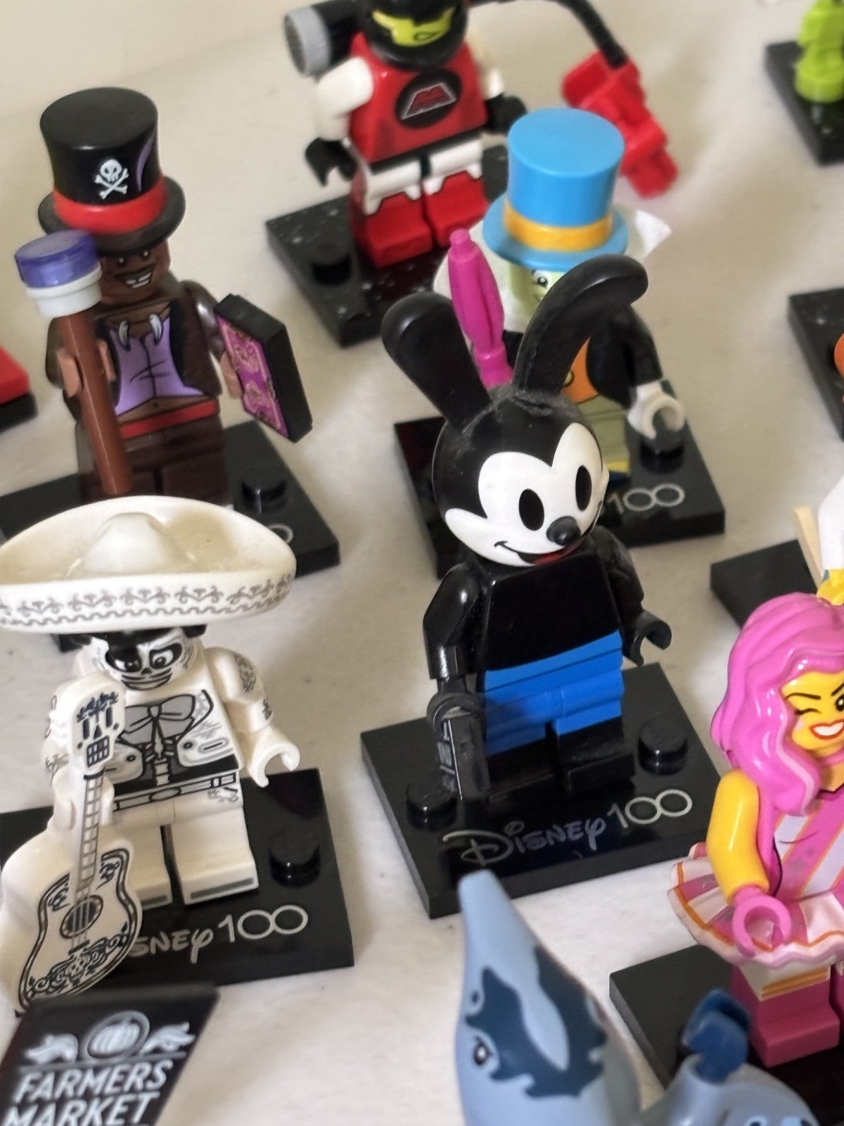 LEGO Collectible Minifigure Series Minifigure Lot of 3 Random Surprise Minifigs