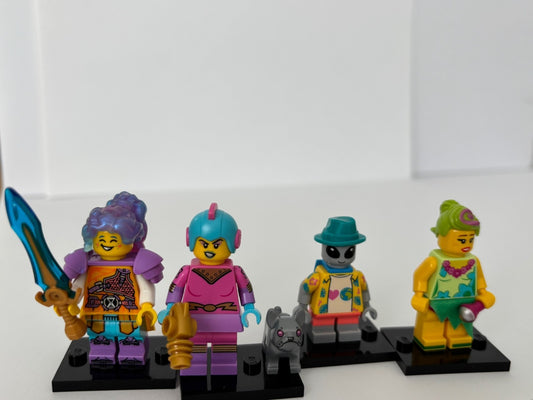 SHIPS FREE LEGO Minifigures LOT of 4 Collectible Series & More Minifigure (Lot 2