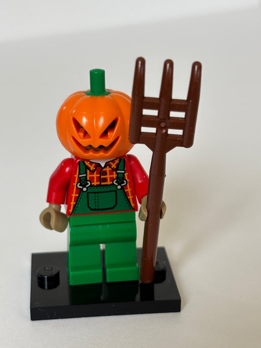 LEGO Holiday & Event: Halloween JACK-O'-LANTERN SUIT GUY Minifig hol303 Farmer