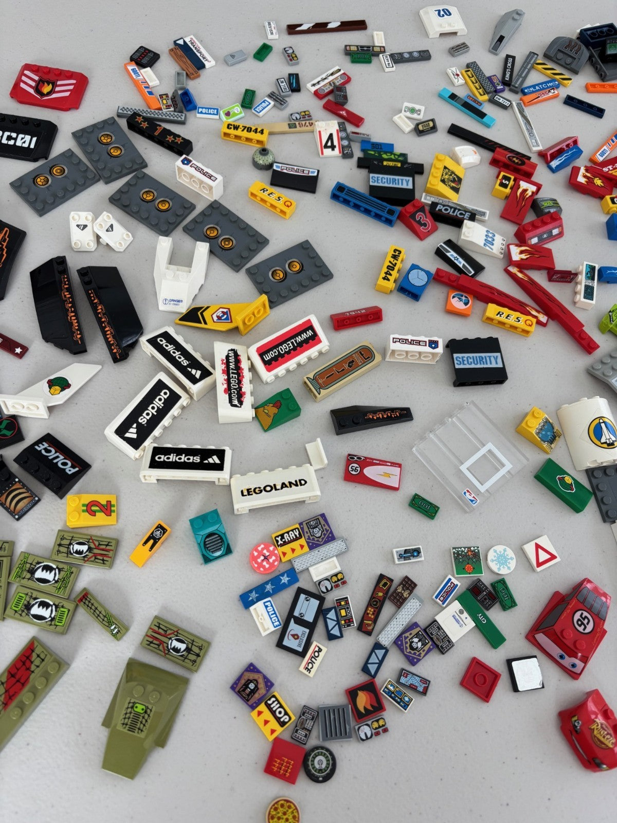 LEGO HUGE LOT of 200 Decorated Stickers Sticker Printed BRICK TILES etc (Lot 13)
