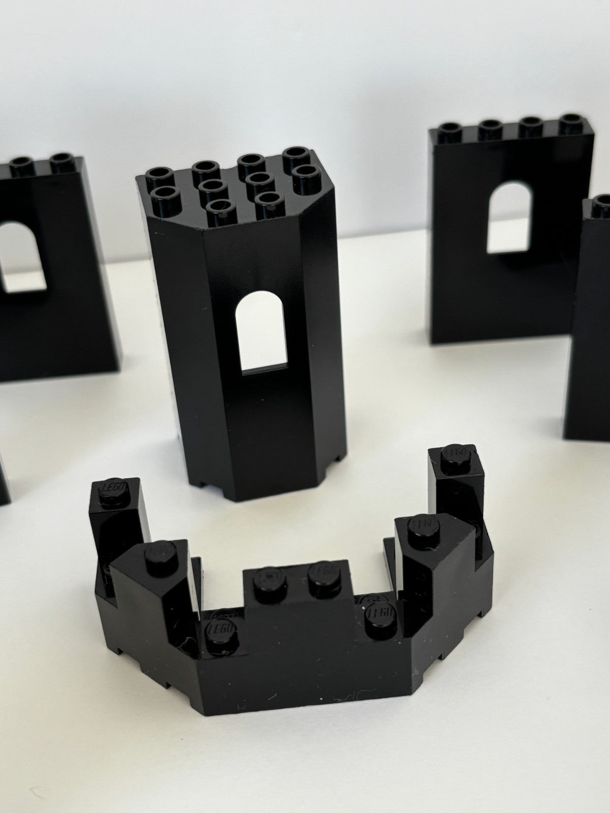 LEGO Lot of 17 Castle Wall Window Panel Black 3x3x6 Corner Printed Stone Turret