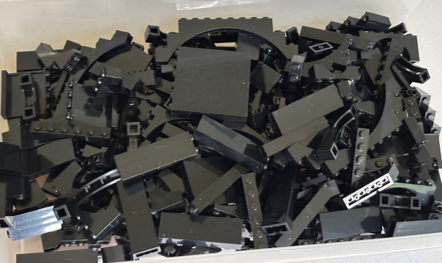 LEGO Lot of 50 Black Castle Random Mix Arches Wall Panels Bricks Pillars