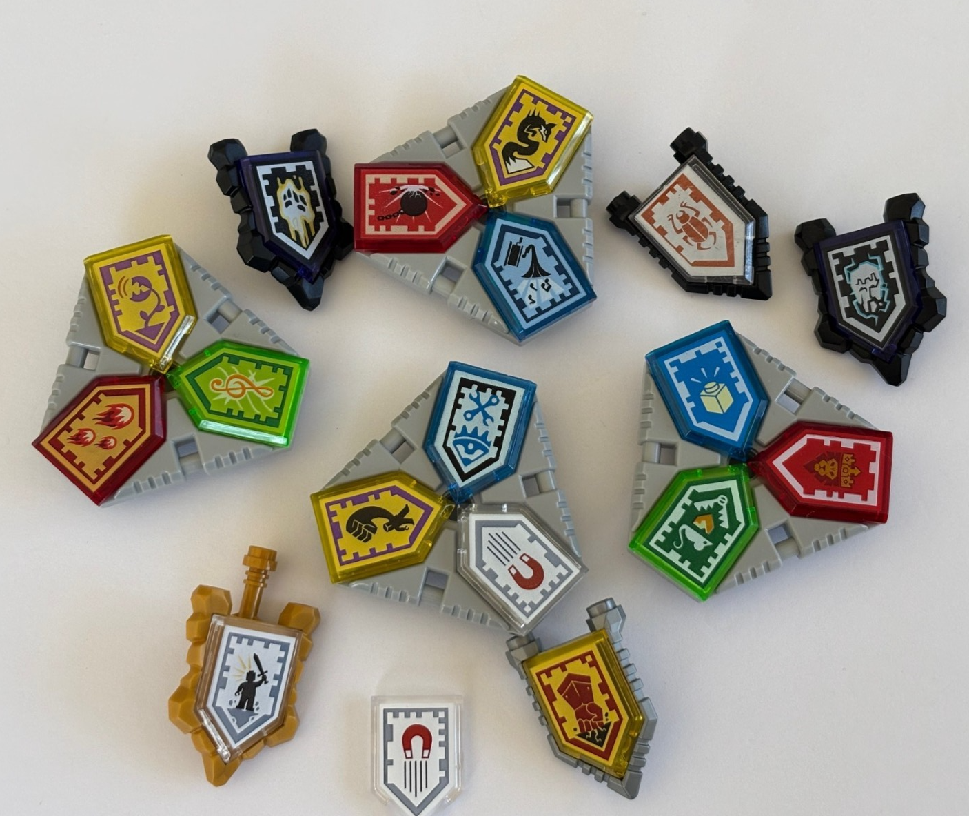 LEGO Nexo Knights Large Lot Power Shield Holders And Removable Plates