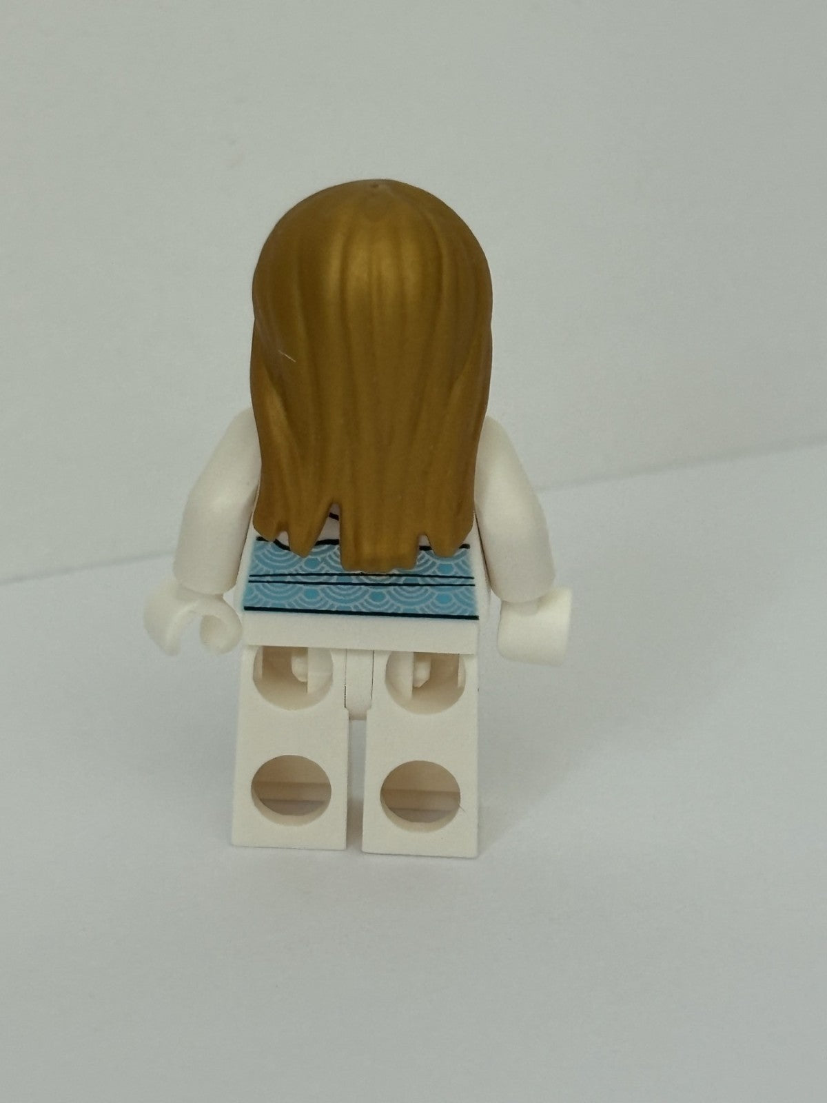 LEGO NINJAGO Master of the Mountain Princess Vania of Shintaro *Missing Head*