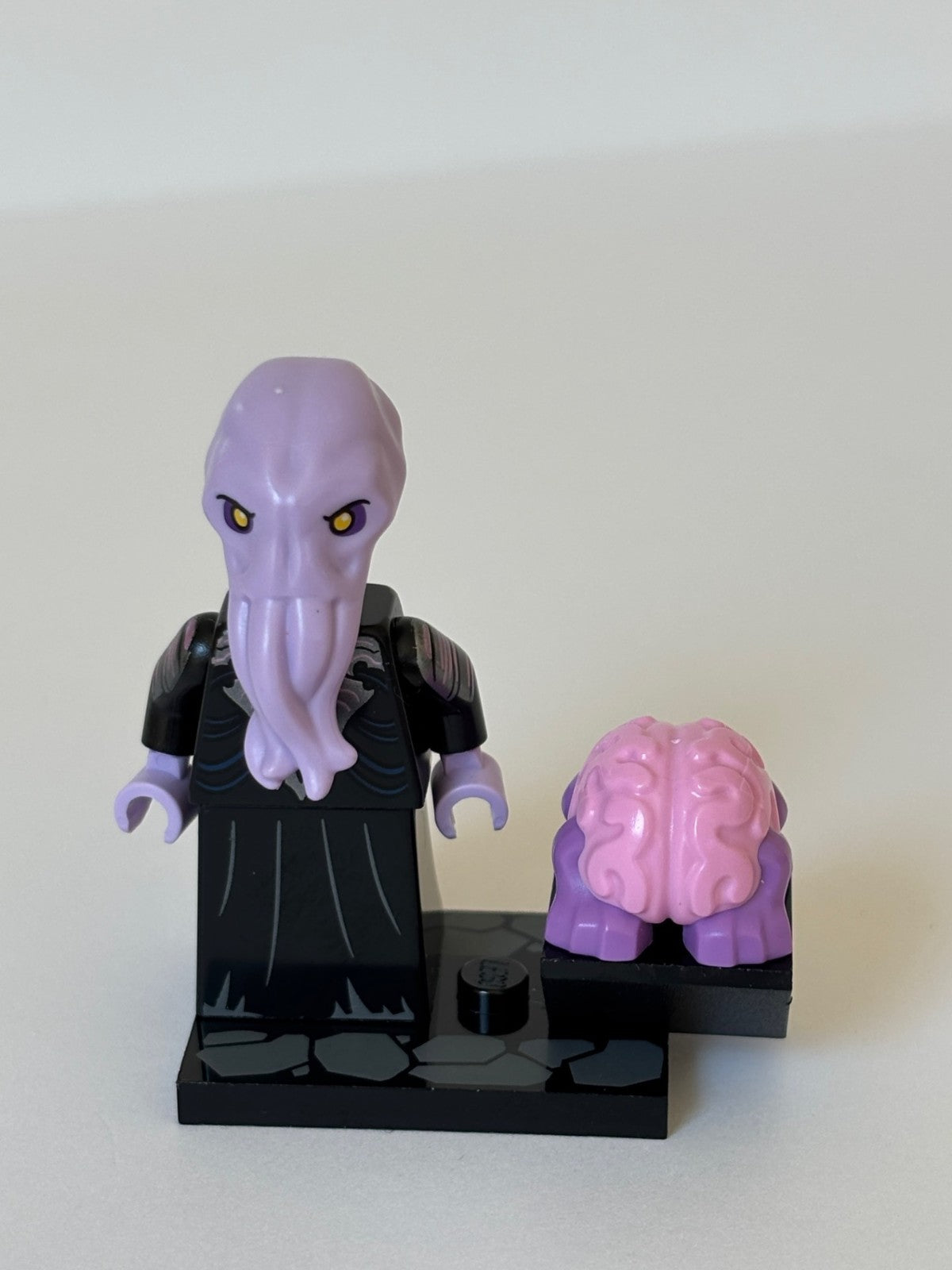 LEGO 71047 Dungeons & Dragons Mind Flayer Minifigure