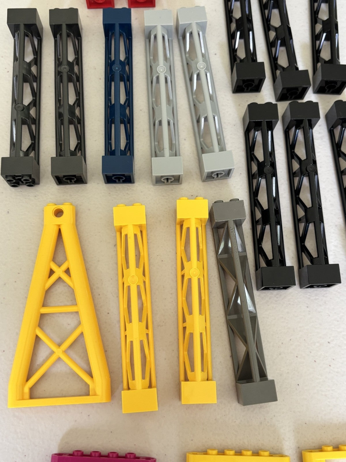 LEGO Lot of 44 Support Girders Columns 1x6x10 2x2x5 2x2x11 2x2x10 Triangular (A)