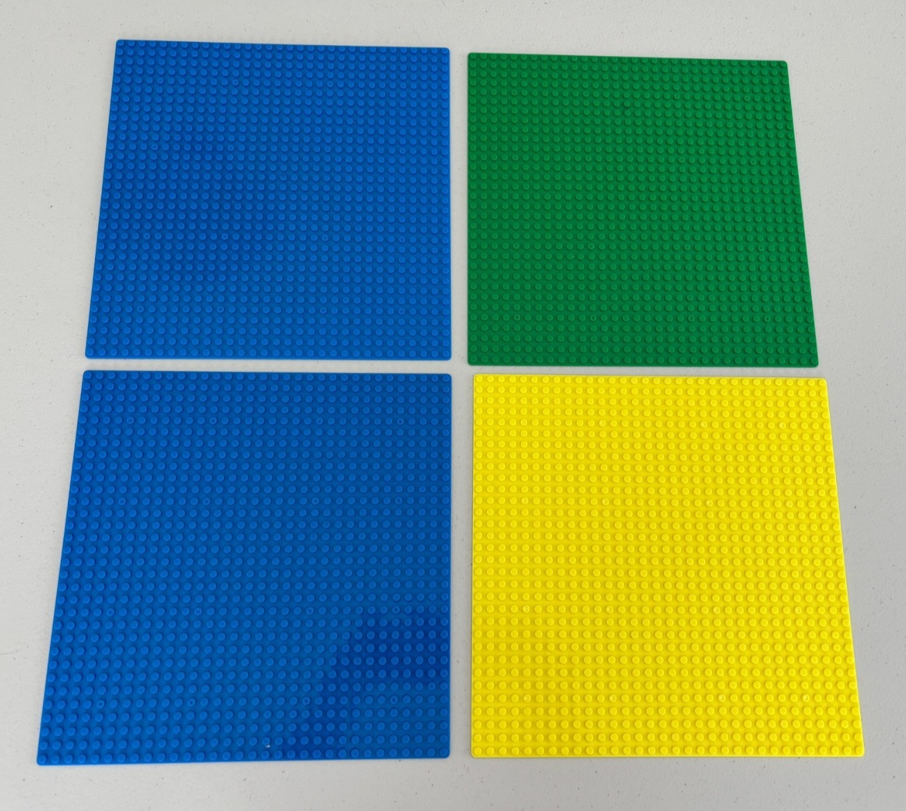 Lot of 4 Greenbrier International Inc. 10”x10” 32x32 Studded Baseplate 16x16
