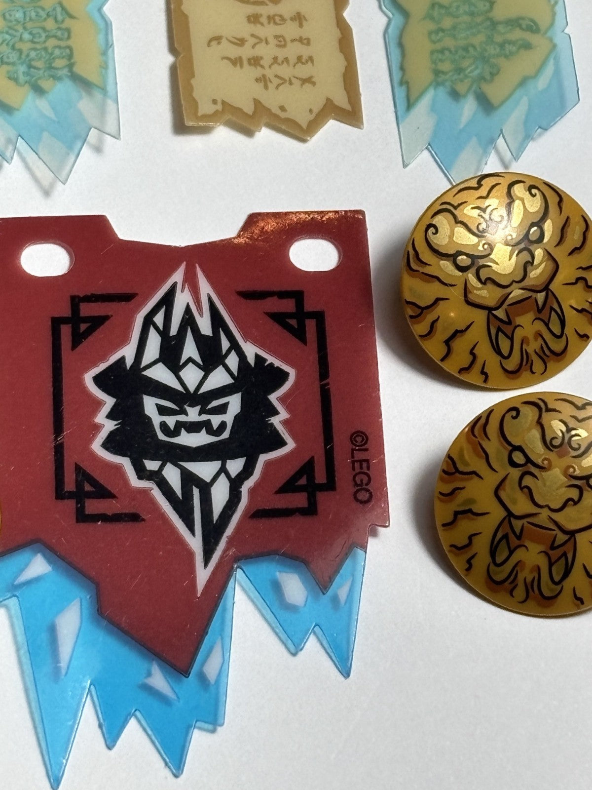 LEGO Ninjago Plastic Flags Tattered Scroll of Forbidden Spinjitzu Banner Shield