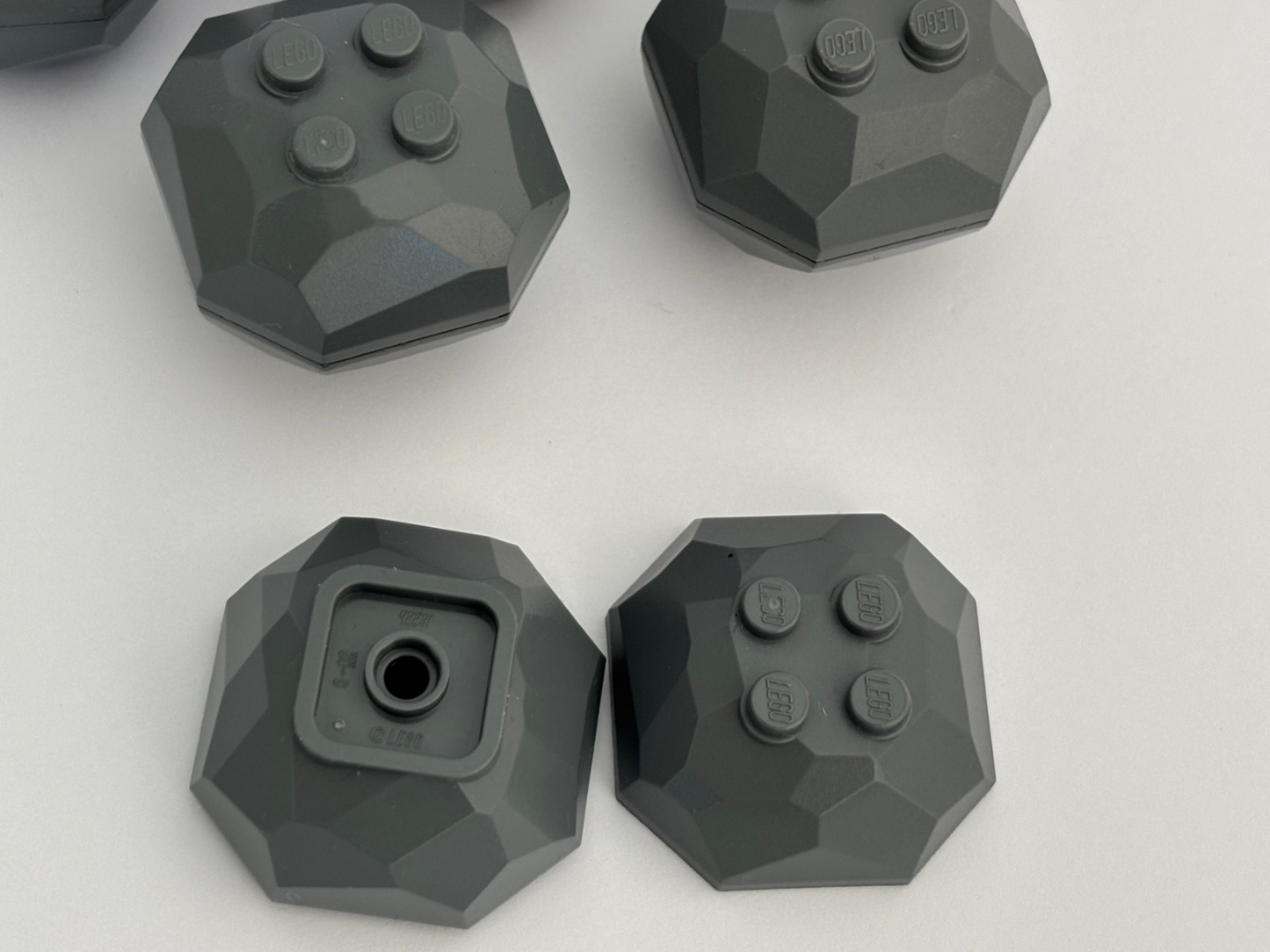 LEGO Lot of 10 Dark Bluish Gray Rocks 4 x 4 Octagonal Boulders