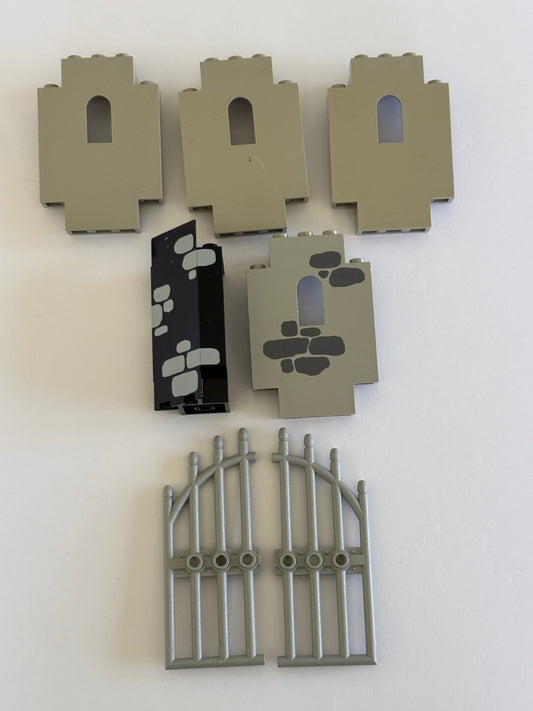 LEGO Vintage Castle Old Light Gray Panel 2x5x6 w/Window 4444p01 Gates Printed