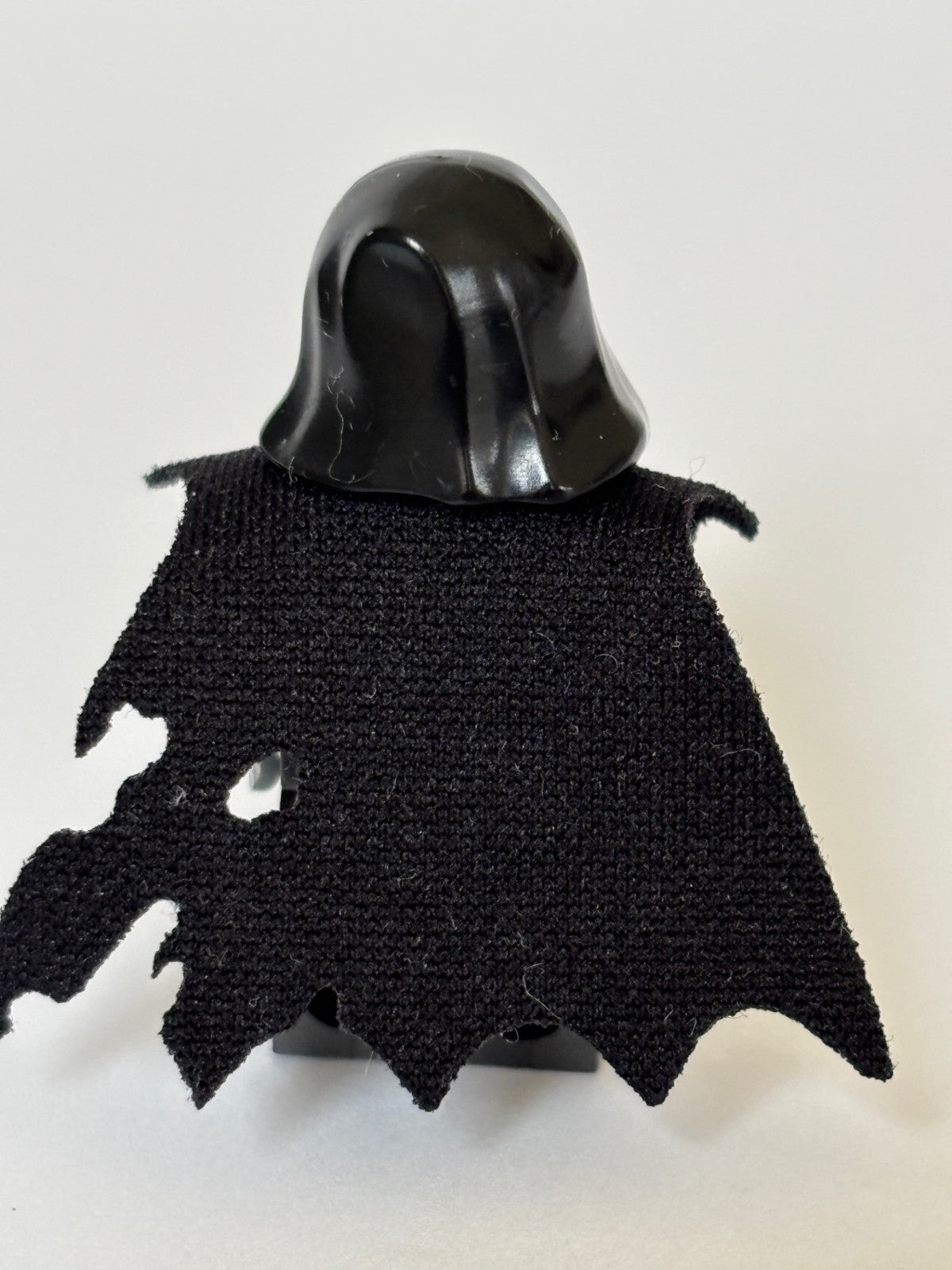 LEGO Super Heroes Corvus Glaive Minifigure 76103 sh0511 (Ink Marks on Head)