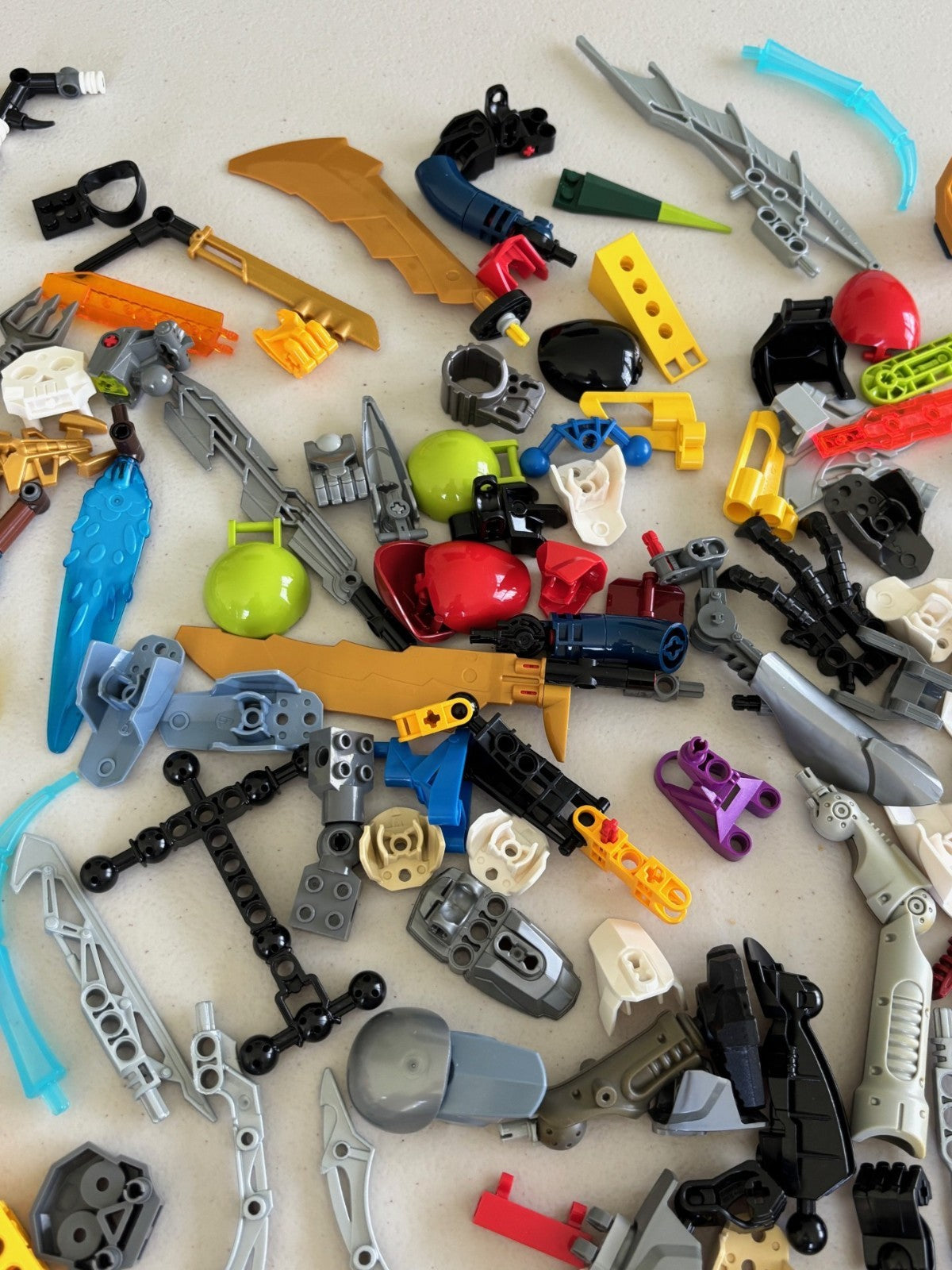 LEGO 1 lb Lot BIONICLE MIXED LOT, Pieces, Weapons, Mixed Parts As Shown In Photo