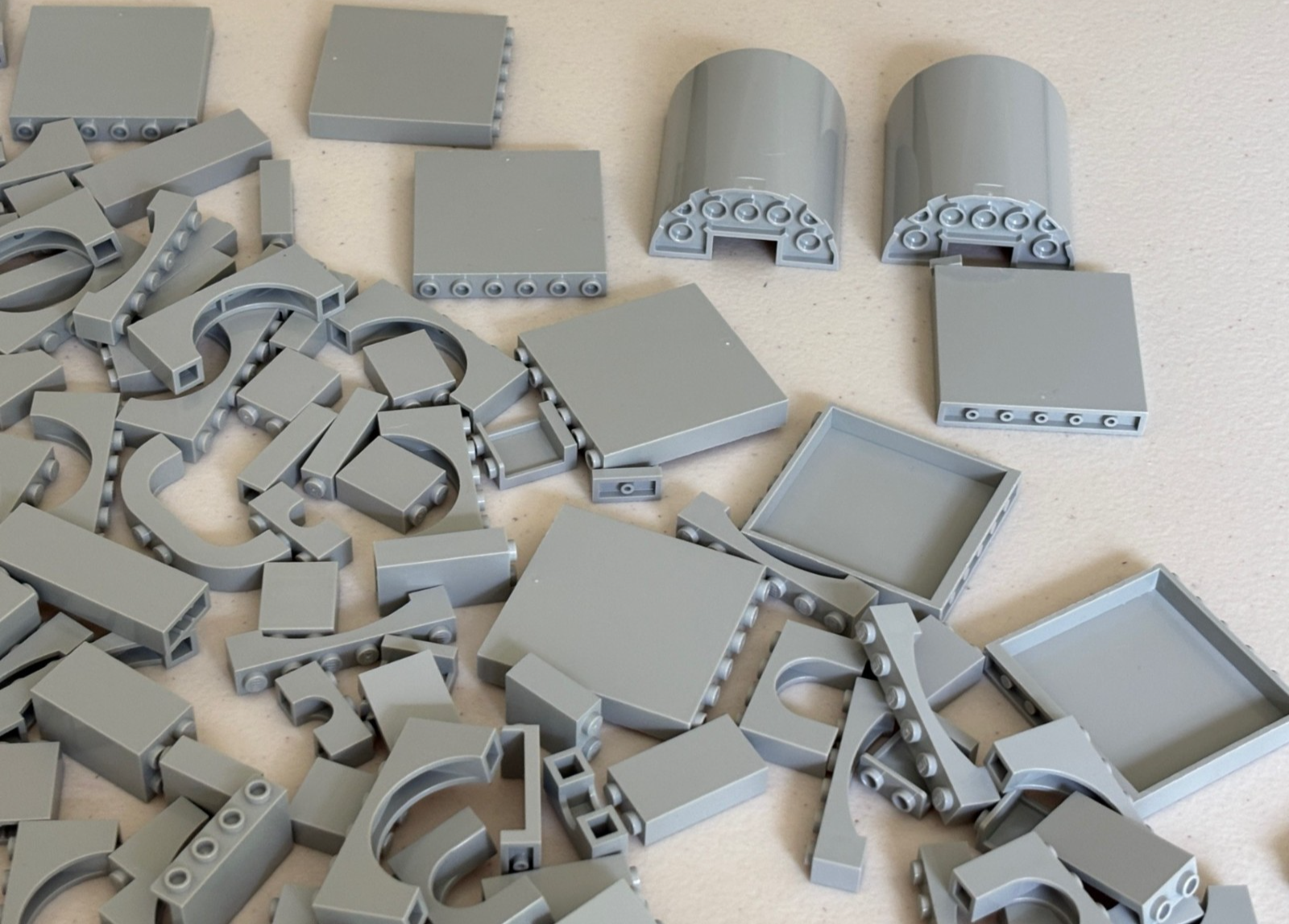 LEGO Lot of 50 Light Bluish Gray Castle Random Mix Arches Walls Bricks Pillars