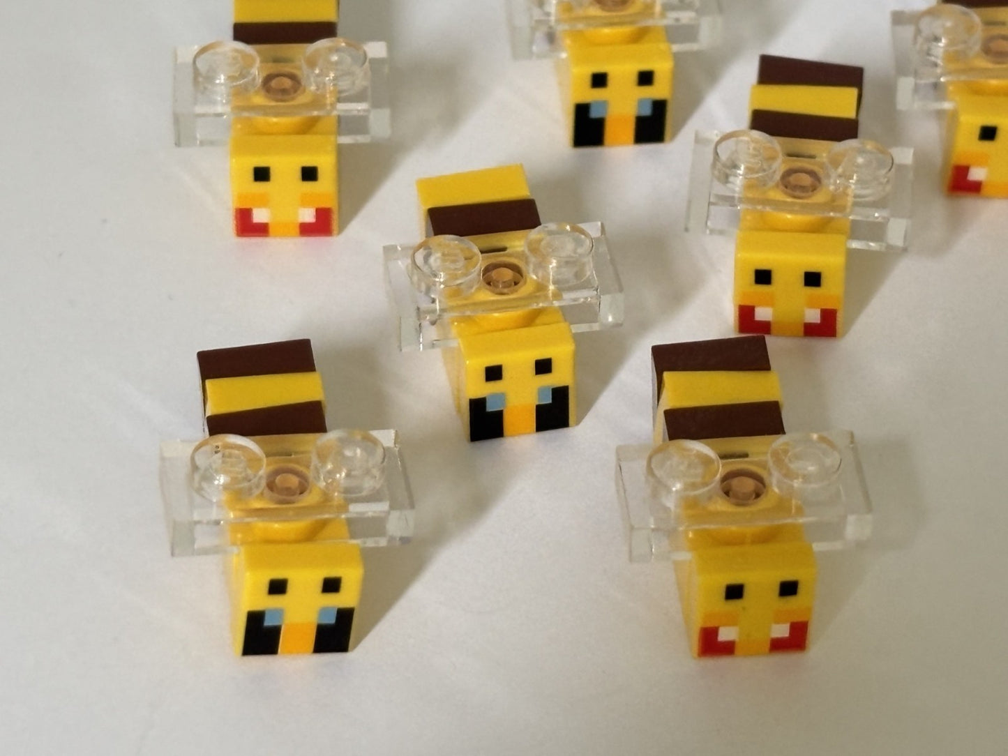LEGO BULK LOT OF 7 MINECRAFT BEE BEES ANGRY AND PASSIVE MINEBEE