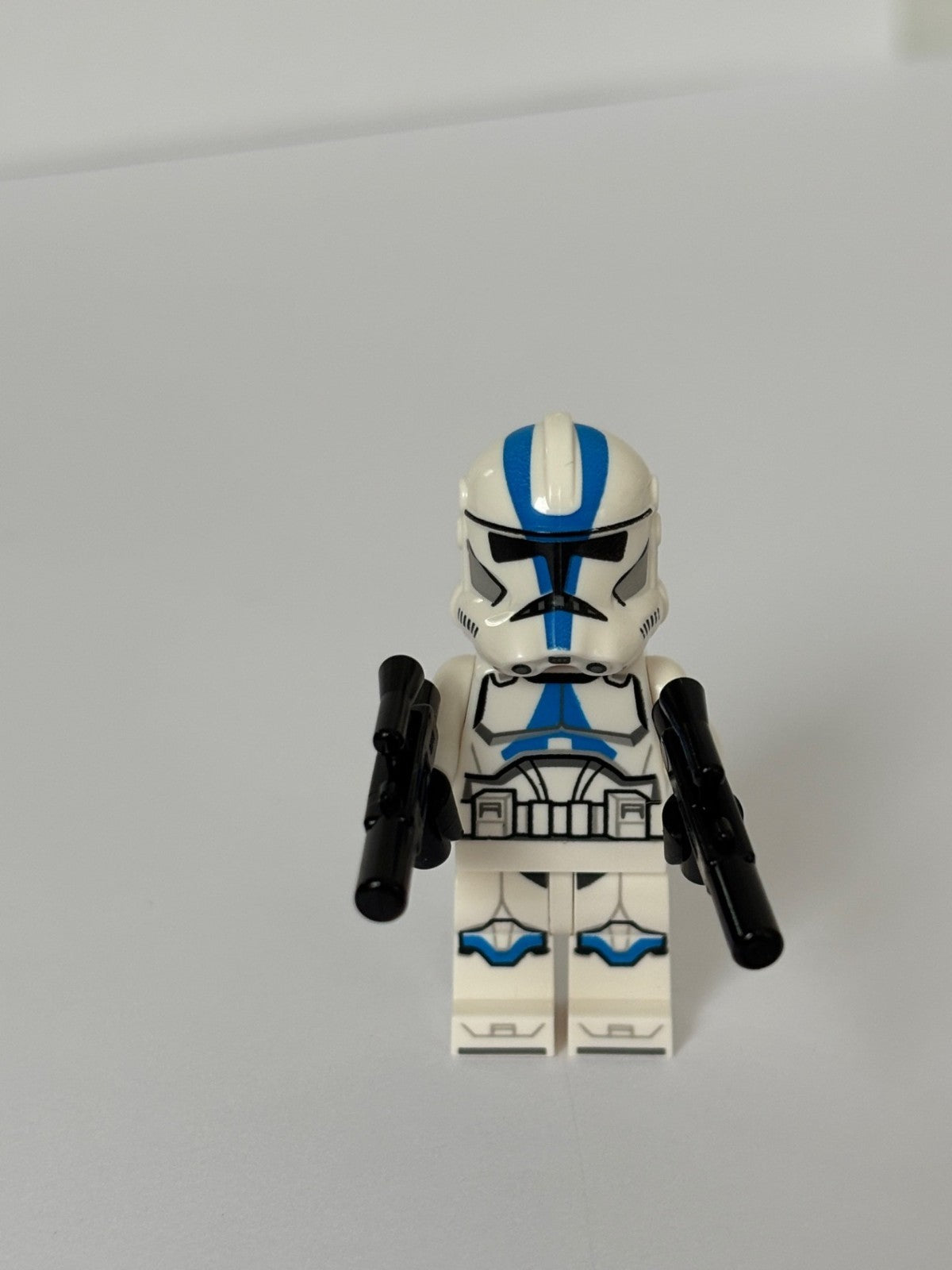 LEGO Star Wars Clone Wars 501st Legion Clone Trooper Minifigure (75280) sw1094