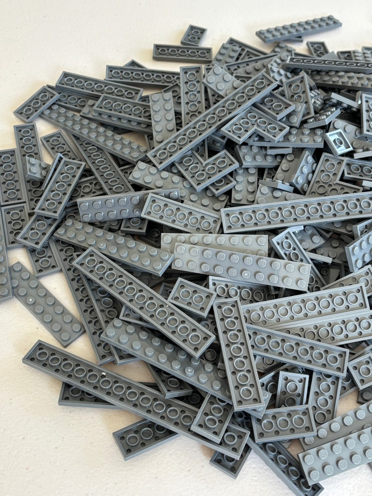 SHIPS FREE! LEGO LOT OF 100 DARK BLUISH GRAY FLAT PLATE 2X2 2X3 2X4 2X8 etc 2445