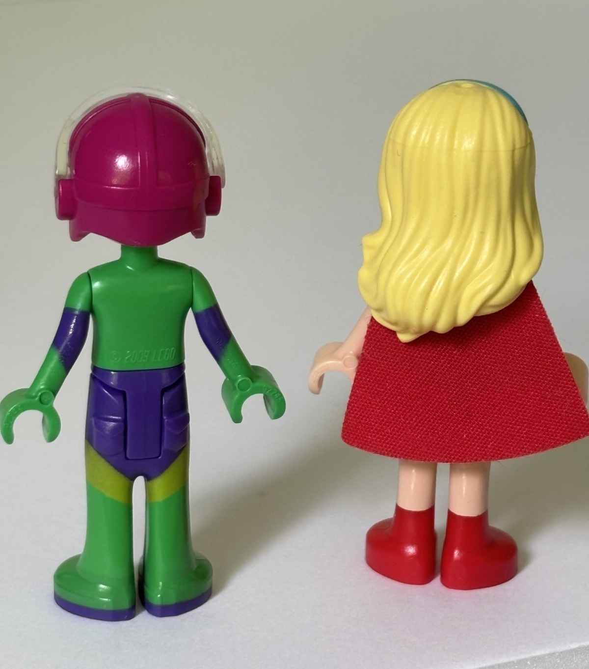 LEGO Supergirl & Lena Luthor 41232 Cape DC Girls League Super Heroes Minifigure