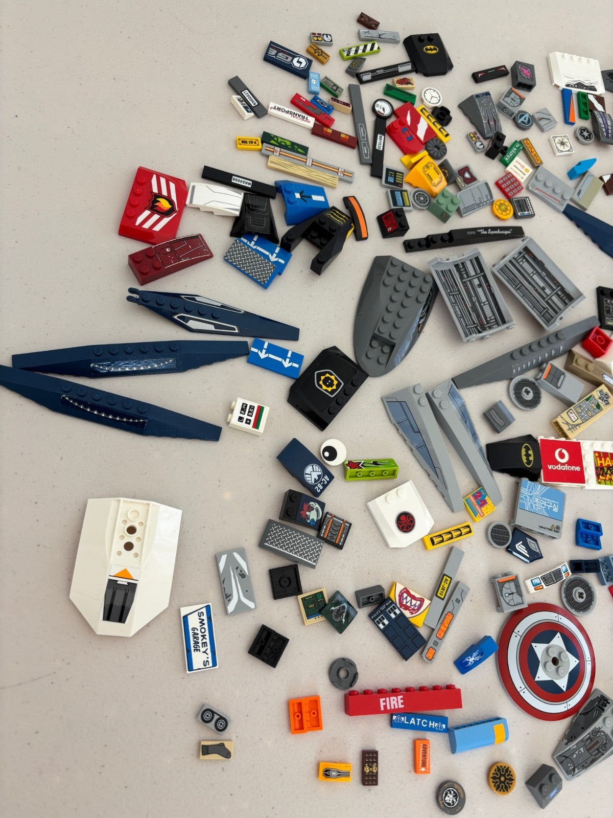 LEGO HUGE LOT of 200 Decorated Stickers Sticker Printed BRICK TILES etc (Lot 11)