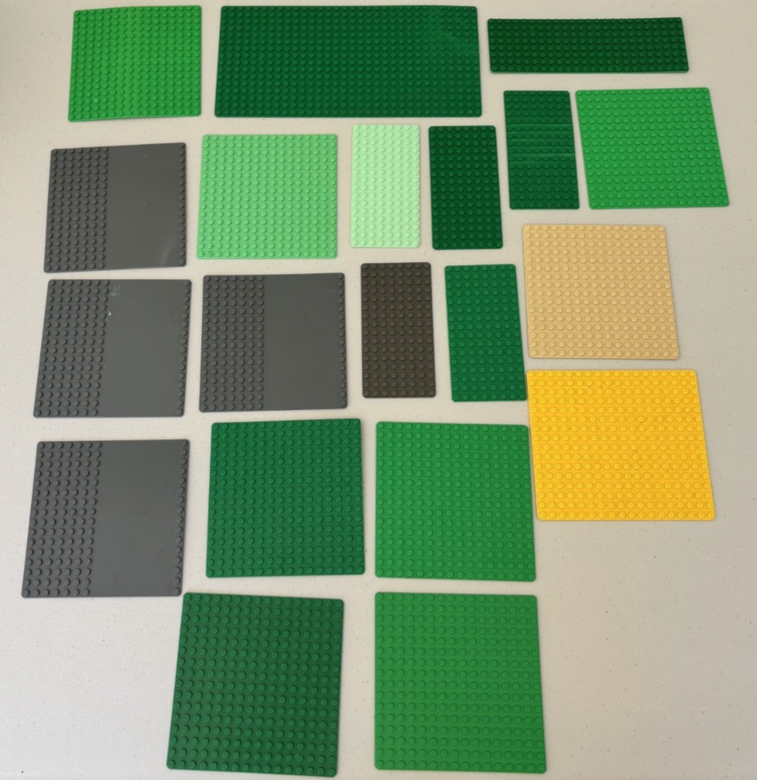 LEGO Thin Baseplate Lot of 20 Vintage Plates 16x32 16x16 Green 8x24 16x18 Yellow