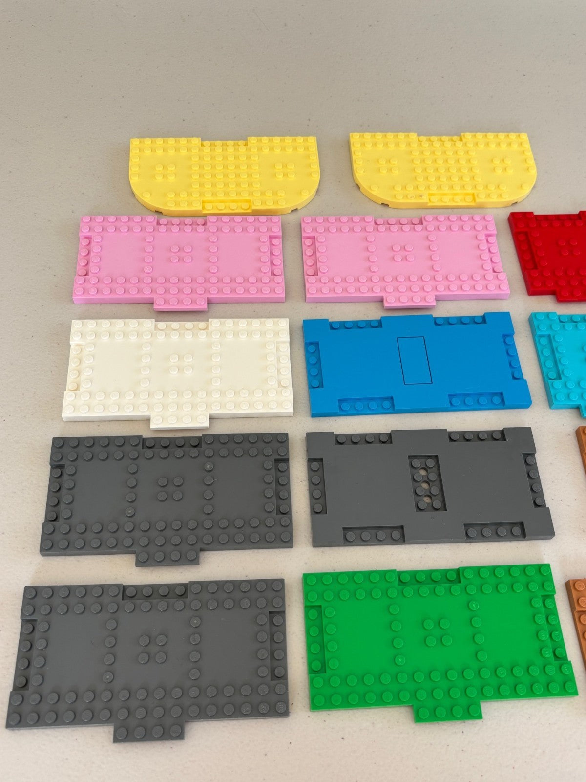 LEGO 18922 15624 71772 8x16 8x8 Plate 1x4 Extension and Recesses Lot of 14