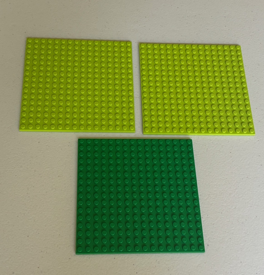 Lego Lot of 3 Green & Lime Green Studded Base Plates 16 x 16 16x16 Studs 91405