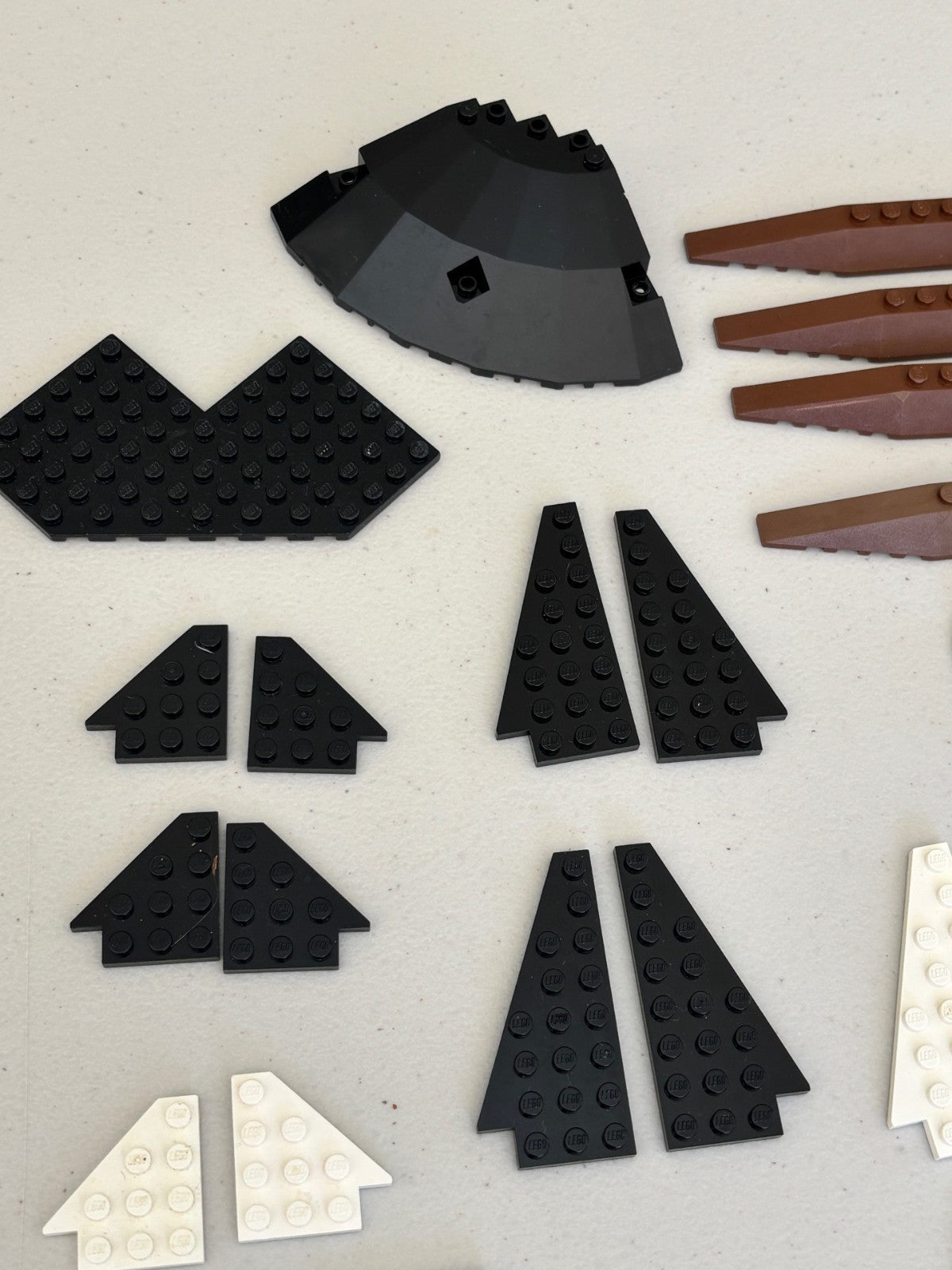 LEGO Wedge Wing Plate & More Parts Lot of 70 + Parts Old Vintage Space as shown