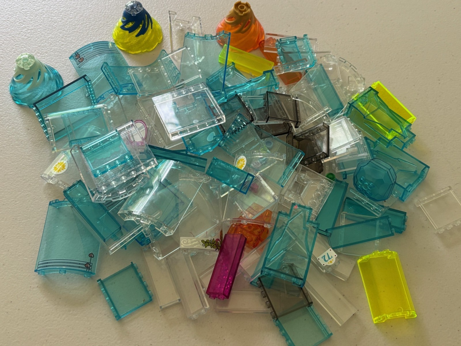 LEGO LOT OF 50 LARGE TRANSLUCENT PARTS WALL PANEL CYLINDER ROCK & MORE BIG PARTS